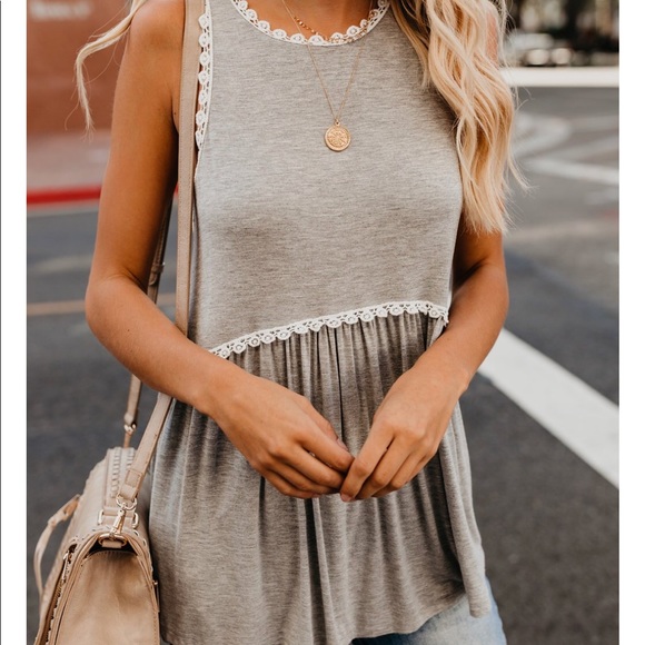 NWT Zip Back Grey Babydoll Tank Top Crochet Trim - Picture 5 of 8